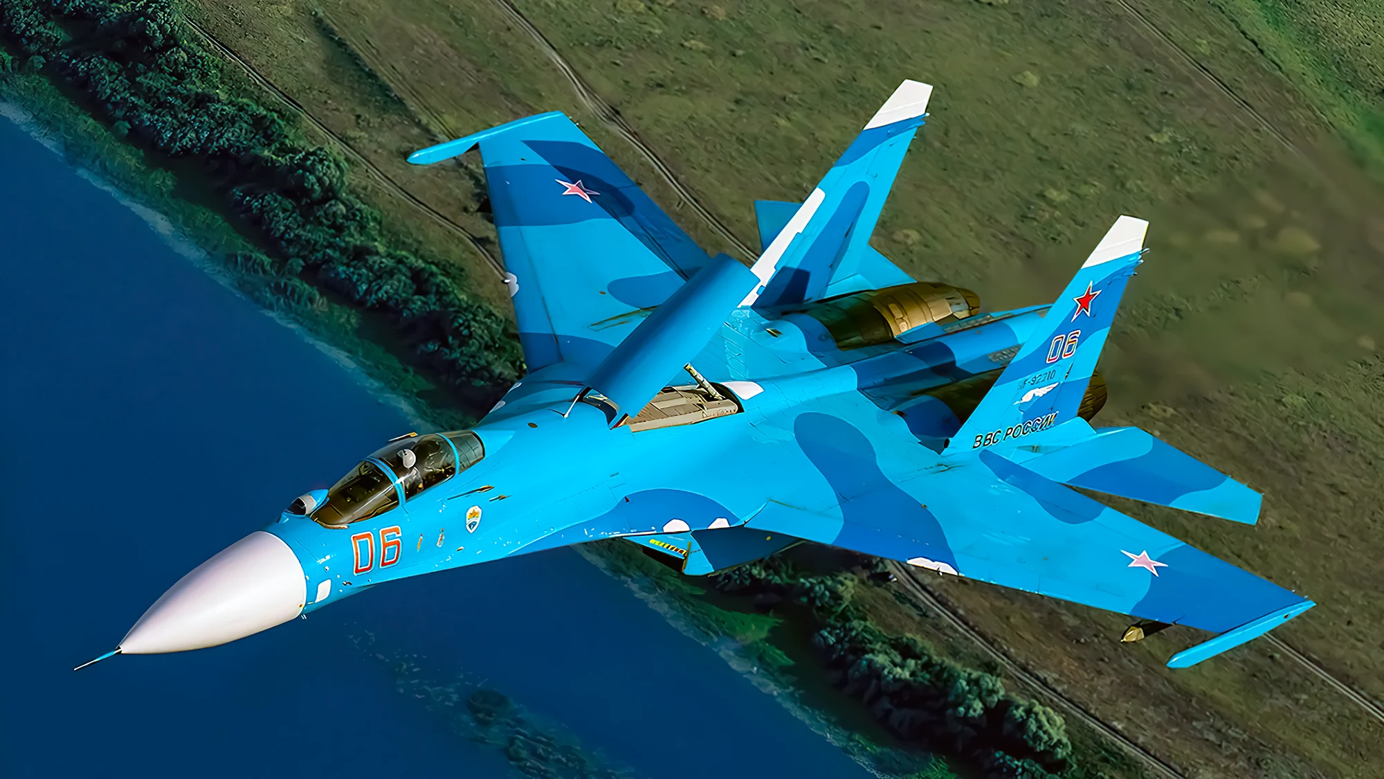 Su-27 Flanker de Ucrania combate un caza ruso sobre Donbás