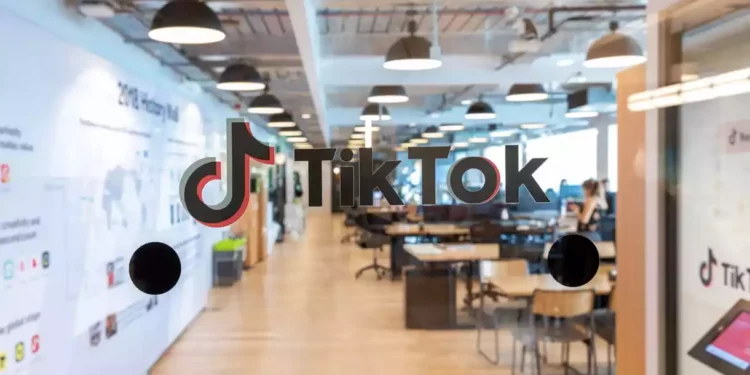 Empleados de TikTok denuncian una “lista negra” dirigida al personal de Londres