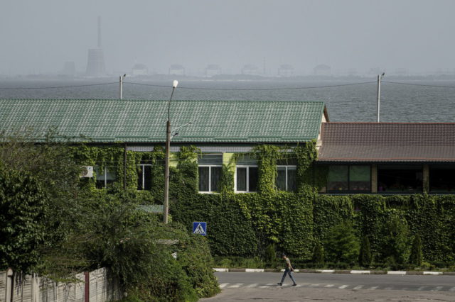 La central nuclear ucraniana de Zaporizhzhia queda sin electricidad tras un incendio