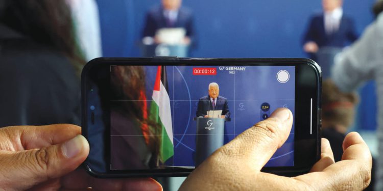 Hamás y la Yihad Islámica defienden las mentiras de Abbas sobre el Holocausto