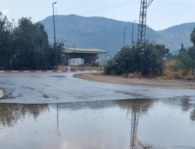 Las lluvias en Israel provocan inundaciones en pleno verano