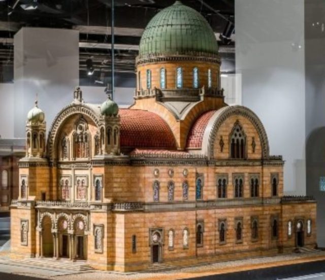 Cinco maneras de recorrer Israel en miniatura