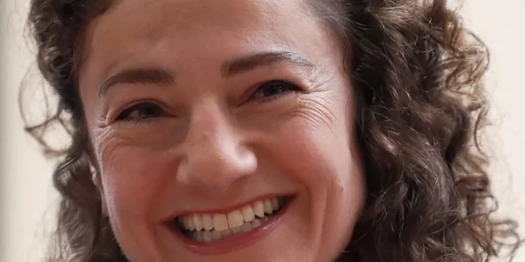 ¿Será la astronauta judía Jessica Meir la primera mujer de la NASA en la Luna?