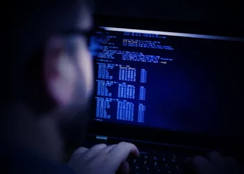 Grupo de ciberespionaje iraní “APT42” apunta a la oposición iraní