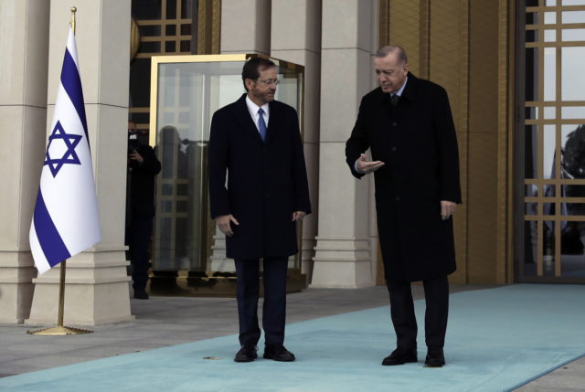 Lapid y Erdogan se reunirán en el marco de la Asamblea General de la ONU