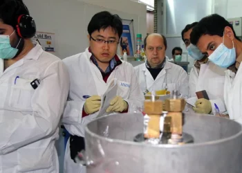 Irán exige que el OIEA deje de investigar para firmar acuerdo nuclear