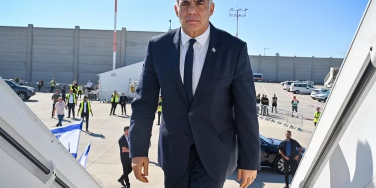 Lapid sse dirige hacia la Asamblea General de la ONU