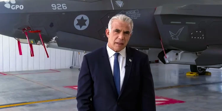 Frente a un F-35: primer ministro de Israel lanza advertencia a Irán