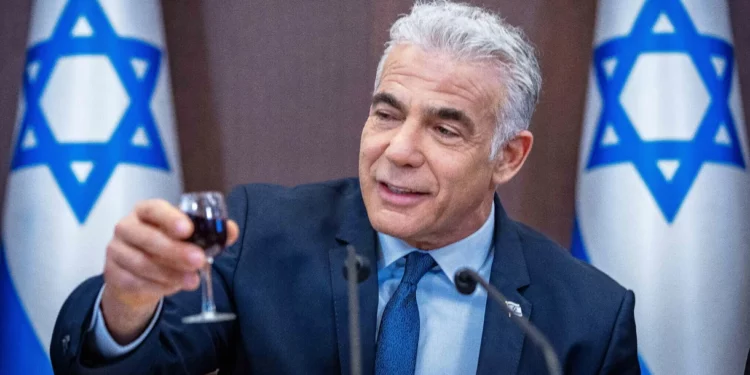 Lapid insta a la unidad en su mensaje de Rosh Hashaná al mundo judío