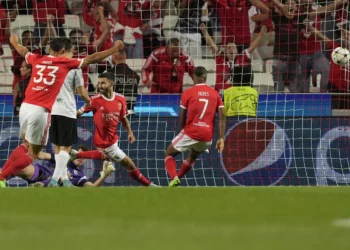 El Maccabi Haifa cae por 2-0 ante el Benfica en el arranque de la Liga de Campeones