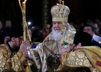 La iglesia ortodoxa rusa absuelve a los soldados rusos que mueren en Ucrania