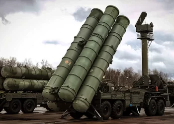 Ucrania asegura haber destruido dos sistemas S-400 de Rusia