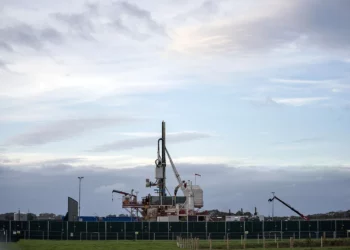 El Reino Unido levanta la prohibición de producir gas de esquisto