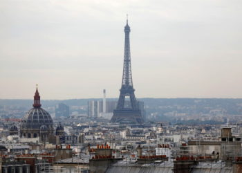 Francia deporta a un islamista por discursos de odio antisemita