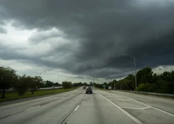 El huracán Ian llega a Cuba y se dirige a Florida como tormenta de categoría 3