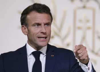 Macron se reunirá con Raisi y le instará a aceptar el acuerdo nuclear