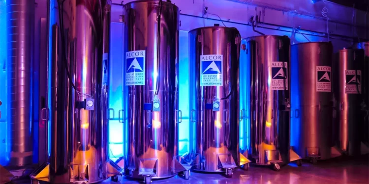 Instalación de criogenia en Arizona preserva cuerpos para revivirlos en el futuro
