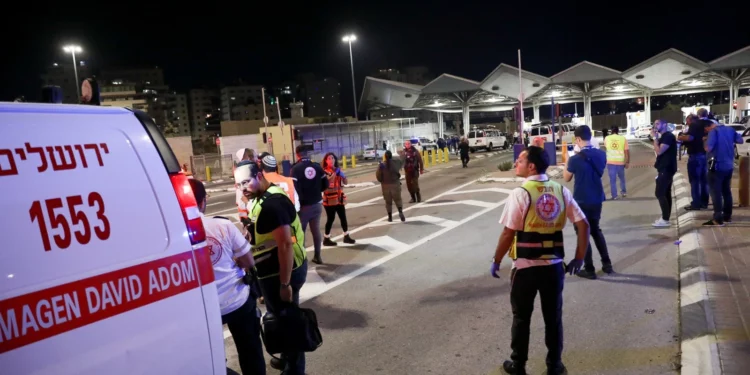 3 israelíes heridos en un tiroteo islamista en Jerusalén