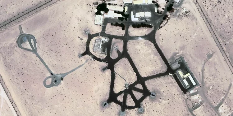 Citando una imagen de satélite, los analistas afirman que los EAU despliegan un sistema de defensa aérea de fabricación israelí