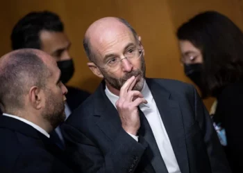 EE.UU. advierte a Irán: No perdemos el tiempo con el acuerdo nuclear
