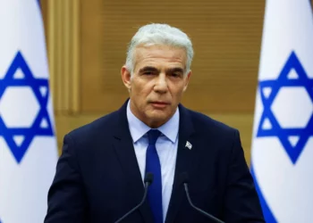 Lapid: El acuerdo marítimo con el Líbano evita la guerra con Hezbolá