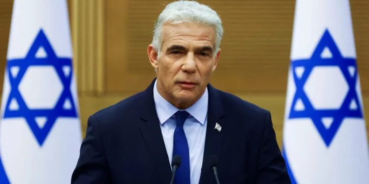 Lapid: El acuerdo marítimo con el Líbano evita la guerra con Hezbolá