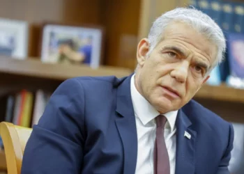 Lapid: Israel reaccionará ante la “peligrosa cercanía” entre Rusia e Irán