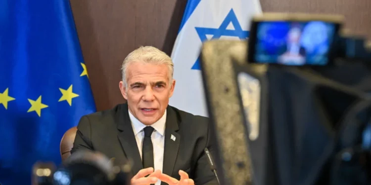 Lapid a la Unión Europea: Israel se opone al acuerdo con Irán