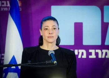 Michaeli promete que el tren ligero de Tel Aviv funcionará en Shabat a partir del próximo año