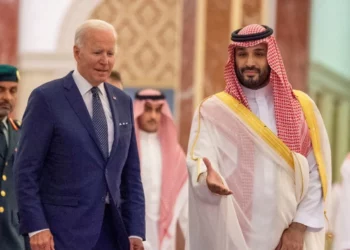 Arabia Saudita y Estados Unidos discuten por los recortes de petróleo de la OPEP+