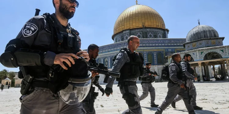 La policía israelí se prepara para proteger Jerusalén ante la amenaza islamista palestina de violencia