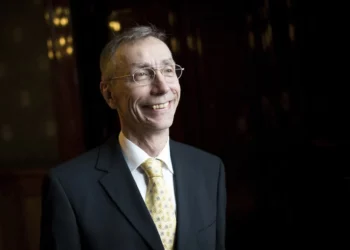 El Premio Nobel de Medicina se concede a un científico sueco especializado en evolución