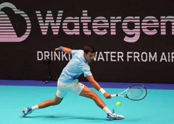En Tel Aviv, Djokovic, “bastante emocionado”, alcanza su cuarta final de tenis de la temporada