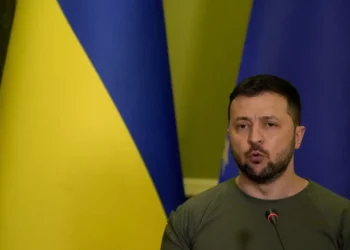 Zelensky: Israel comenzó a compartir información con Ucrania