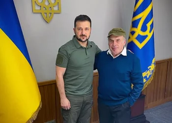 Zelensky a Sharansky: Israel es uno de los pocos países que pueden ayudar a defender nuestros cielos