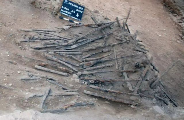 Arqueólogos israelíes revelan un alijo de armas que los árabes utilizaron contra los británicos