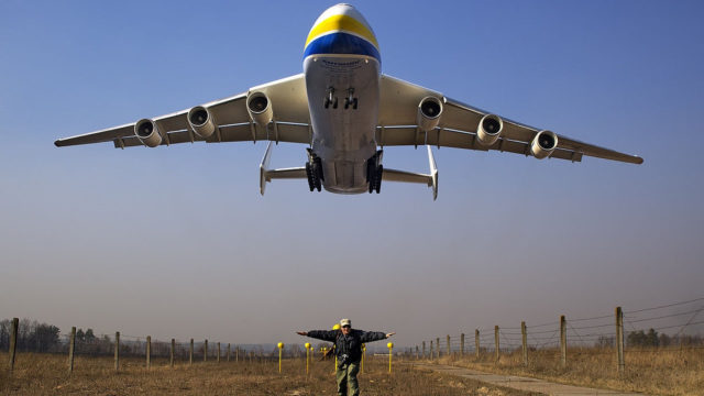 Ucrania está construyendo un nuevo An-225: El avión más grande del mundo