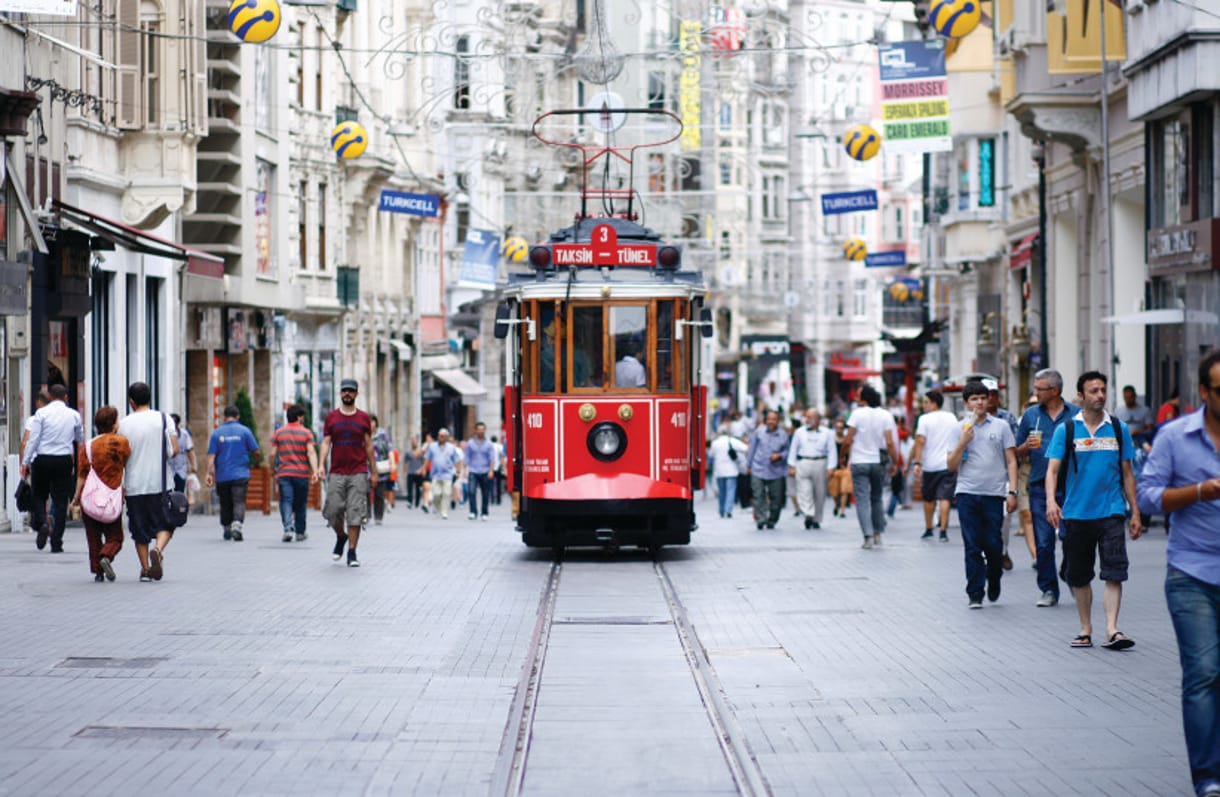 Turquía busca controlar el discurso en torno al atentado en Estambul