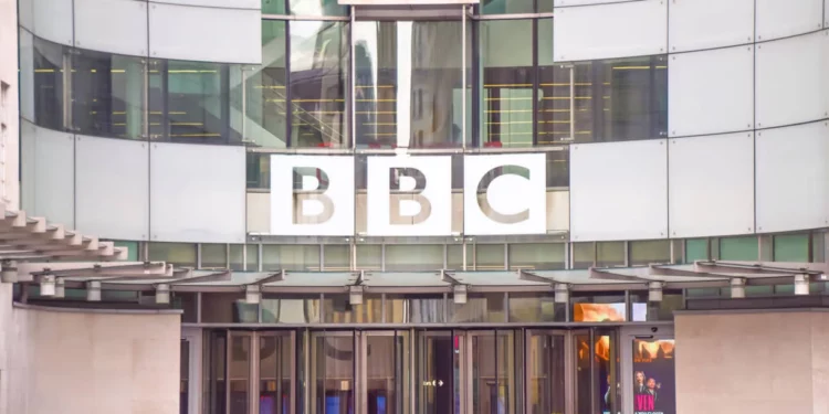 La BBC se disculpa por la “inaceptable” gestión del sesgo antiisraelí