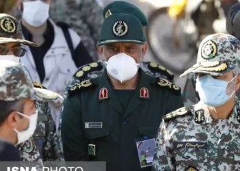 La Guardia Revolucionaria iraní detiene a un destacado abogado en medio de la represión