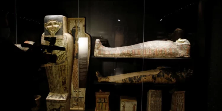 Las personas del antiguo Egipto se momificaban para asegurarse un camino más claro hacia los poderes divinos.