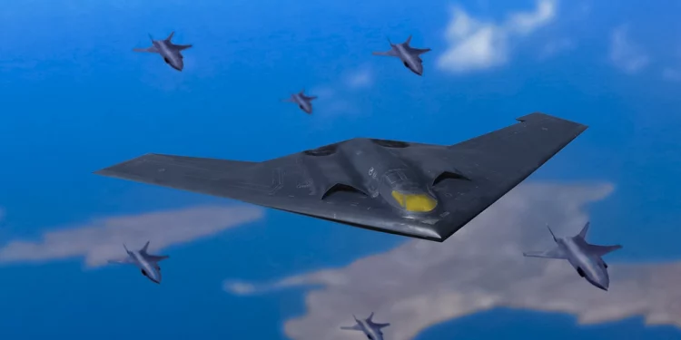 B-21 Raider de EE.UU. vs PAK DA de Rusia: ¿Cuál es el mejor bombardero furtivo?