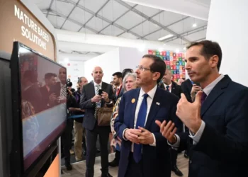Herzog inaugura en Egipto el primer pabellón israelí en la COP27