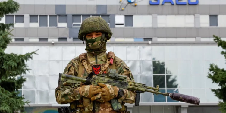 Ucrania ve indicios de que Rusia podría abandonar la central nuclear de Zaporizhzhia