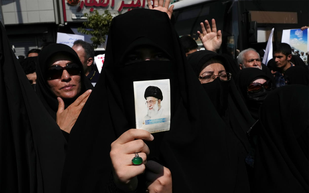 La sobrina de Jamenei denuncia al "régimen asesino de niños" de Irán