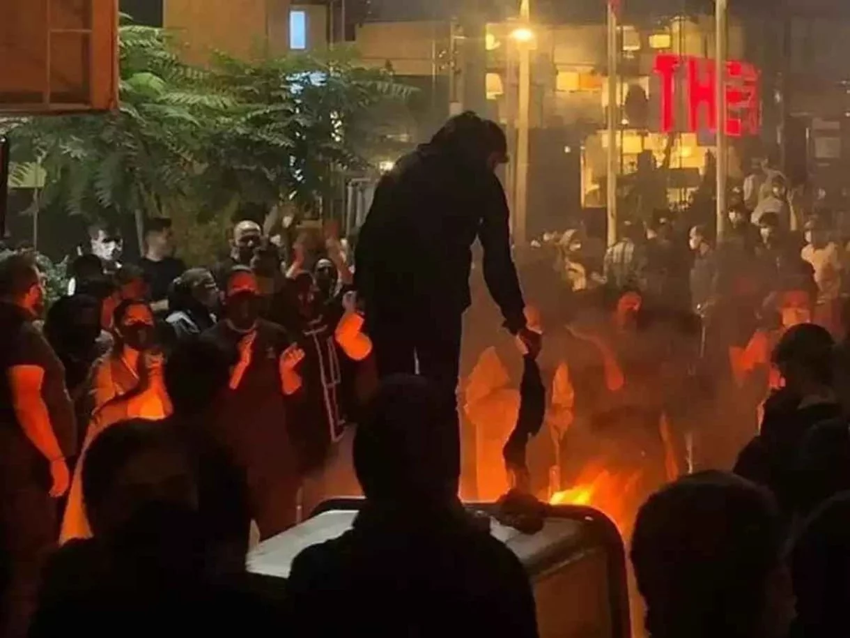 Las represiones en Irán causan la muerte de al menos 448 personas