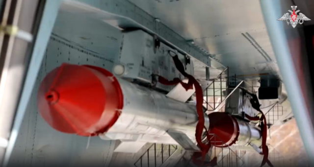 Su-35 ruso derriba cazas Su-25 y MiG-29 ucranianos en un combate aéreo
