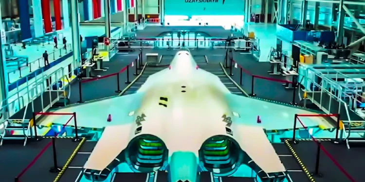 TF-X: Turquía mostró al mundo su nuevo caza furtivo