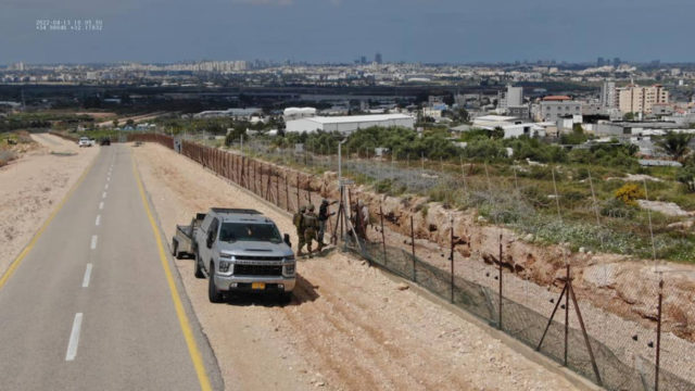 Israel mejorará la barrera de seguridad de Judea y Samaria tras una ola de atentados