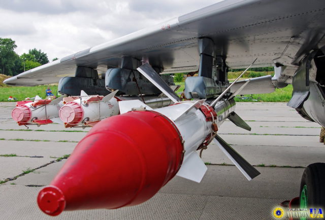 Su-35 ruso derriba cazas Su-25 y MiG-29 ucranianos en un combate aéreo